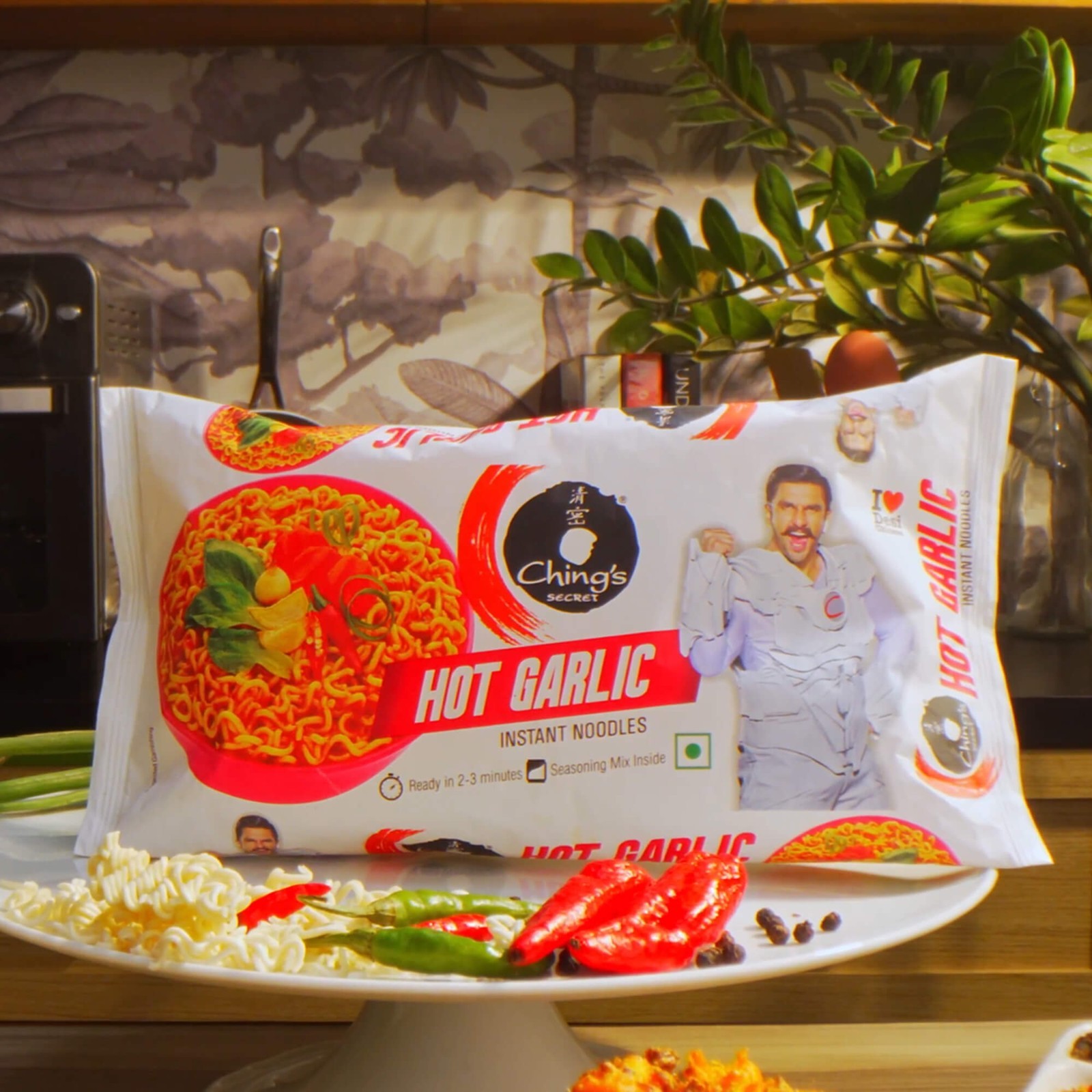 Ching's Secret Hot Garlic Flavoured Instant Noodles