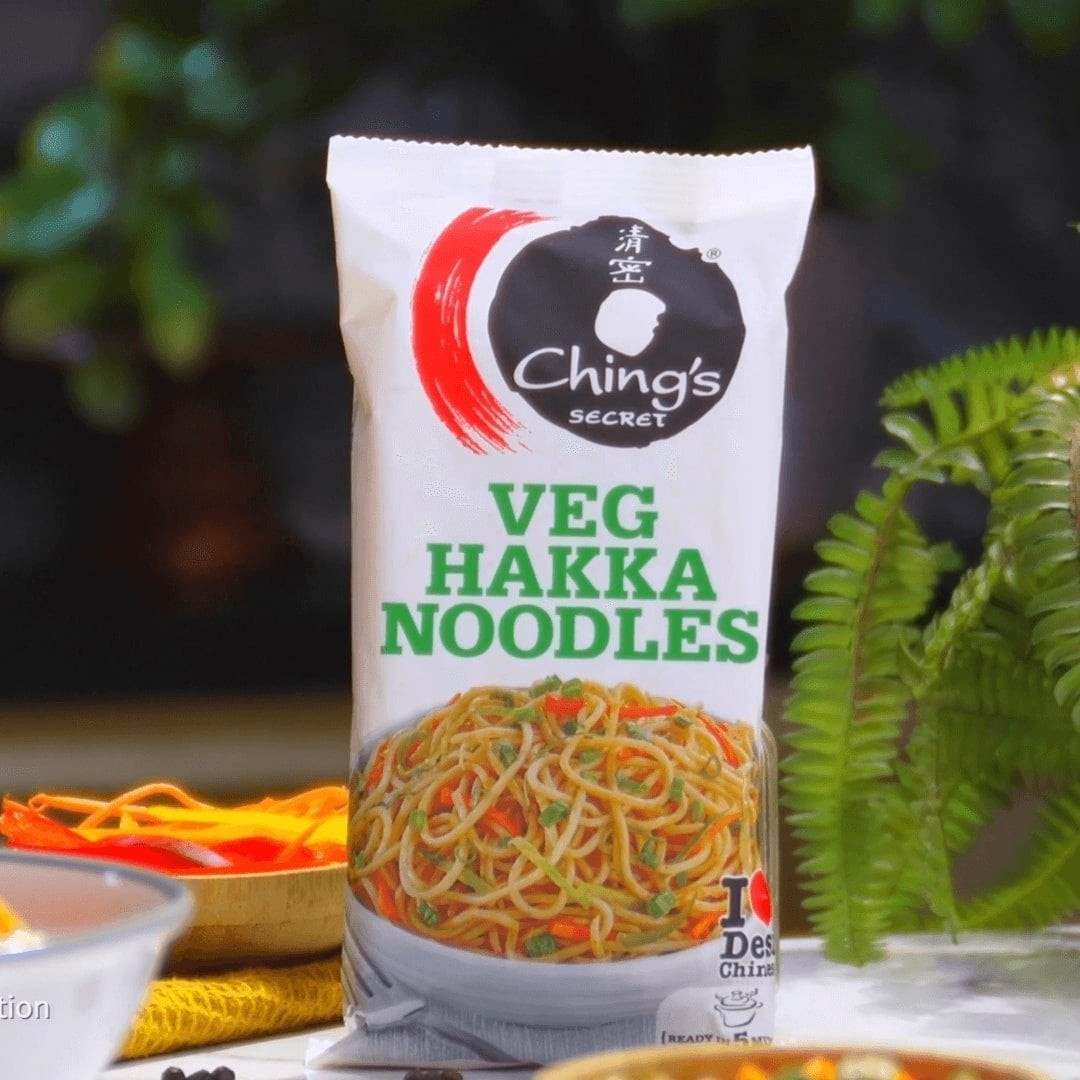 Ching's Secret Veg Hakka Instant Noodles (Not Fried, Air Dried)
