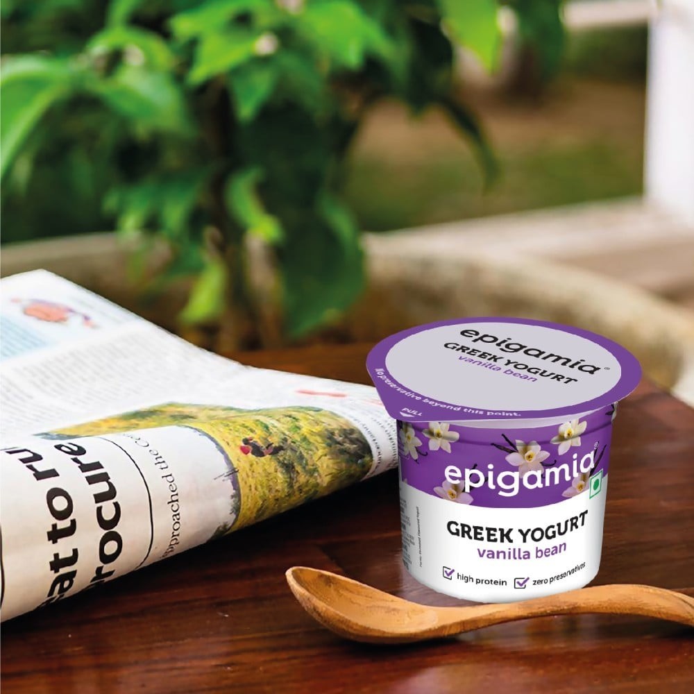 Epigamia Vanilla Bean Flavoured Greek Yogurt