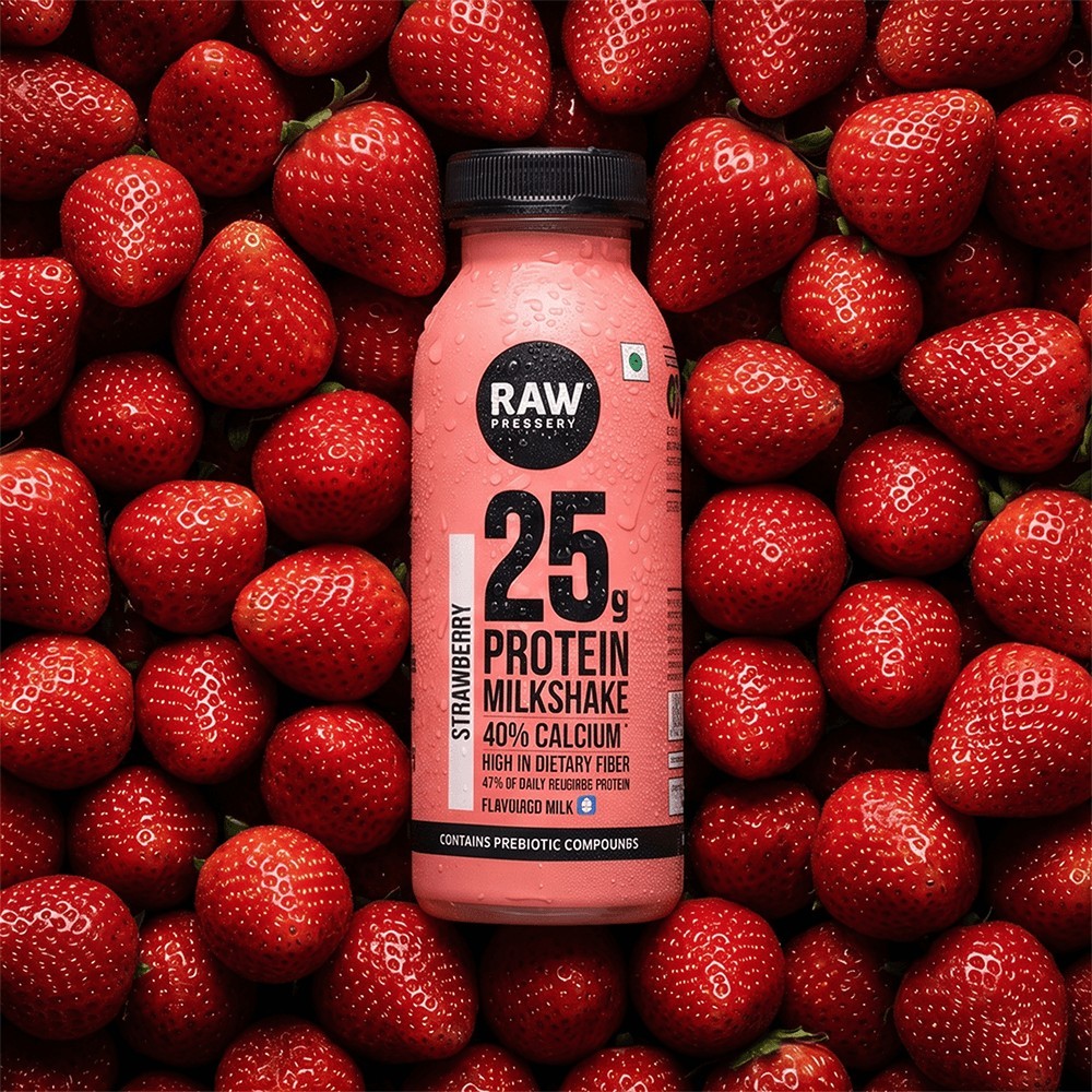 Raw Pressery Strawberry Protein Milkshake