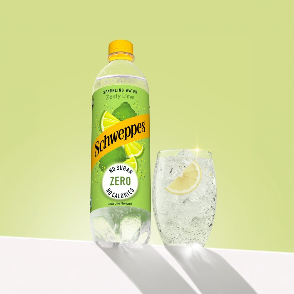 Schweppes Zero Calories Flavoured Sparkling Water (Zesty Lime)