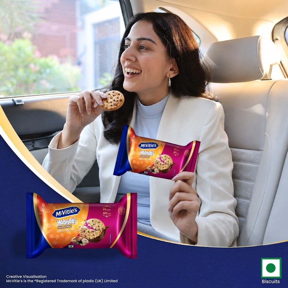 McVitie's Hobnobs Hazelnut & Dark ChocoChip Oats Cookies