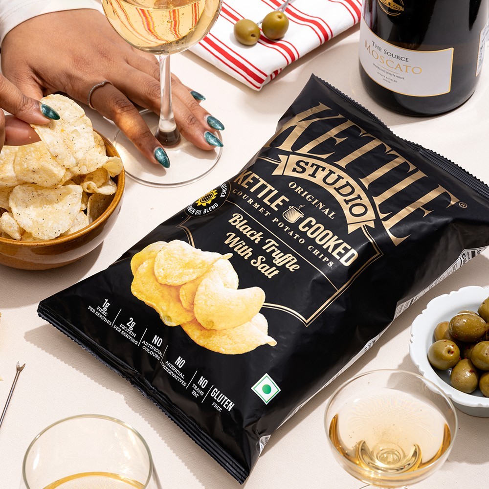 Kettle Studio Black Truffle with Salt Potato Chips